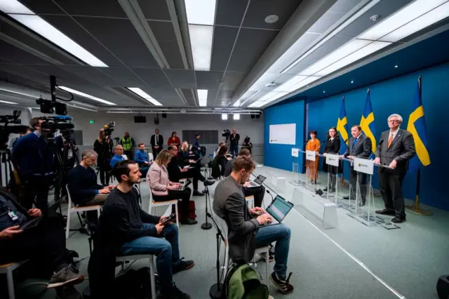 Entrevista coletiva na Suécia em 17 de março de 2020 sobre covid-19