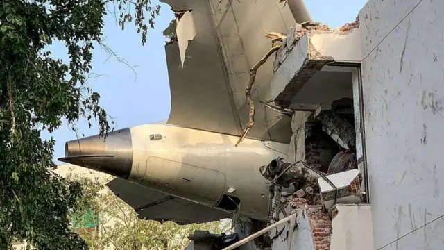 ఎయిర్ ఇండియా ప్రమాదం 