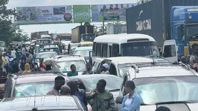 Day 2 of di NANS protest for parts of southwest Nigeria