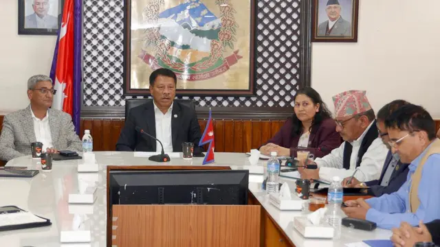 शिक्षामन्त्री विद्या भट्टराई लगायत