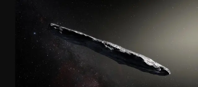 Le visiteur interstellaire « Oumuamua » s'est comporté de manière similaire au nombre croissant de comètes sombres qui sont identifiées dans notre système solaire (Crédit : ESO/M Kornmesser)