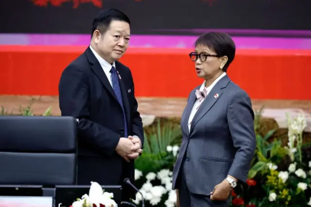 အာဆီယံအထွေထွေအတွင်းရေးမှူးချုပ်နဲ့ အလှည့်ကျ အာဆီယံဥက္ကဋ္ဌ အင်ဒိုနီးရှားနိုင်ငံရဲ့ နိုင်ငံခြားရေးဝန်ကြီး