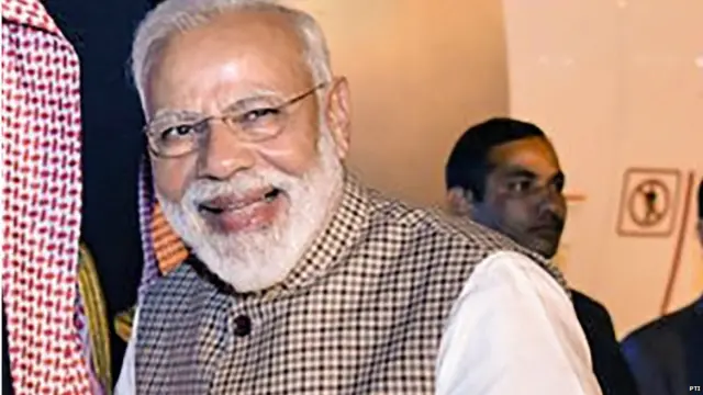 नरेंद्र मोदी