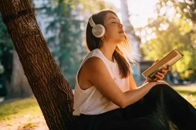 ਚੰਗੀ ਕਿਤਾਬ ਜਾਂ ਸੰਗੀਤ ਤੁਹਾਡਾ ਮੂਡ ਬਿਹਤਰ ਕਰ ਸਕਦੇ।