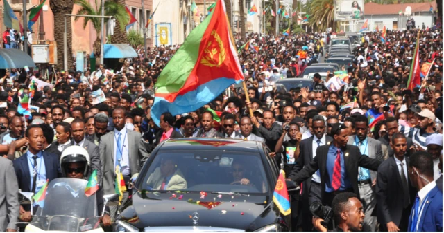 ምቕባል ንቀዳማይ ምኒስተር ኢትዮጵያ ኣቢይ ኣሕመድ ኣብ ጎደና ሓርነት ኣስመራ 2018