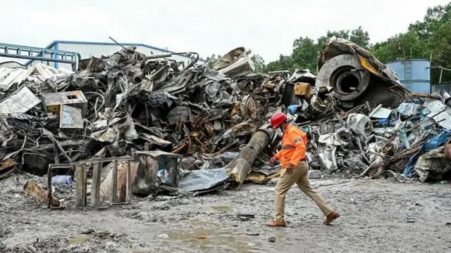 సిగాచీ పరిశ్రమలో పేలుడు