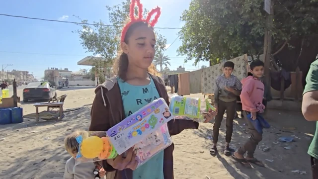 યુદ્ધમાં વિનાશ પામેલા ગાઝામાં ઈદની ઉજવણી ઇઝરાયલ પેલેસ્ટાઈન ગાઝા બીબીસી ગુજરાતી