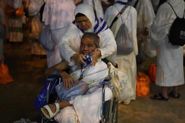 Jemaah haji bergerak ke Muzdalifah