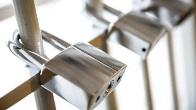 பூட்டு (சித்தரிப்புப் படம்)