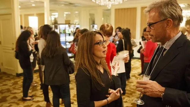 تروج بعض الشركات لنفسها عبر إجراء "حفلات تجميد البويضات" تتحدث فيها إلى النساء