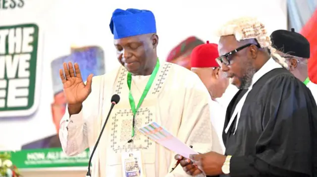 Professor Nentawe Yilwatda take oath of office