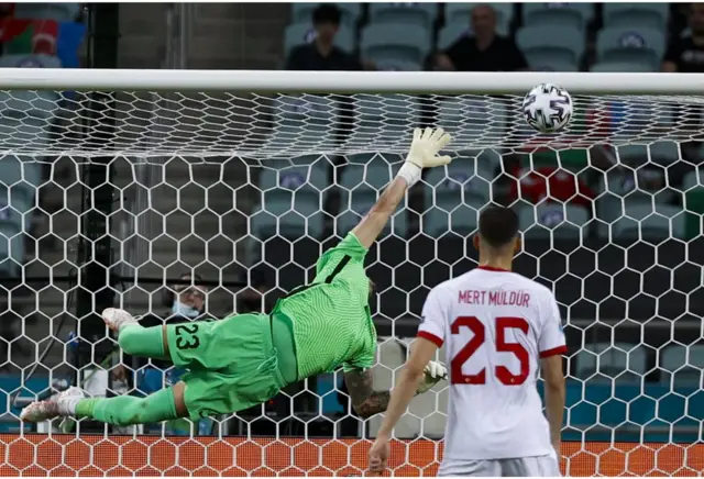 Shaqiri'nin vuruşu ağlara böyle gitti