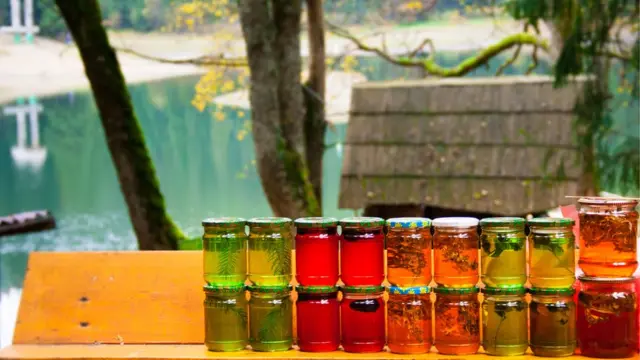 Разноцветный мёд
