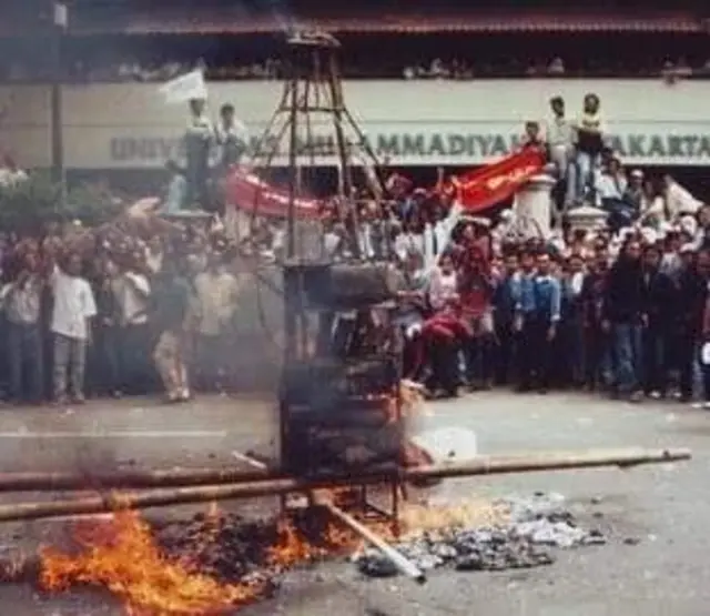 Mei 98 mahasiswa aktivis