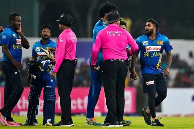 අවසන් පන්දුවාරයේදී ශ්‍රී ලංකා කණ්ඩායමට තරගය ජයග්‍රහණය කිරීම සඳහා ලකුණු 19ක් අවශ්‍ය විය. එම පන්දුවාරය තුළදී ලකුණු 16ක් රැස් කිරීමට ශ්‍රී ලංකා කණ්ඩායම සමත්වූ අතර ඇෆ්ගනිස්ථාන කණ්ඩායම තරගය ජයග්‍රහණය කරනු ලැබුවේ ලකුණු 3කිනි.