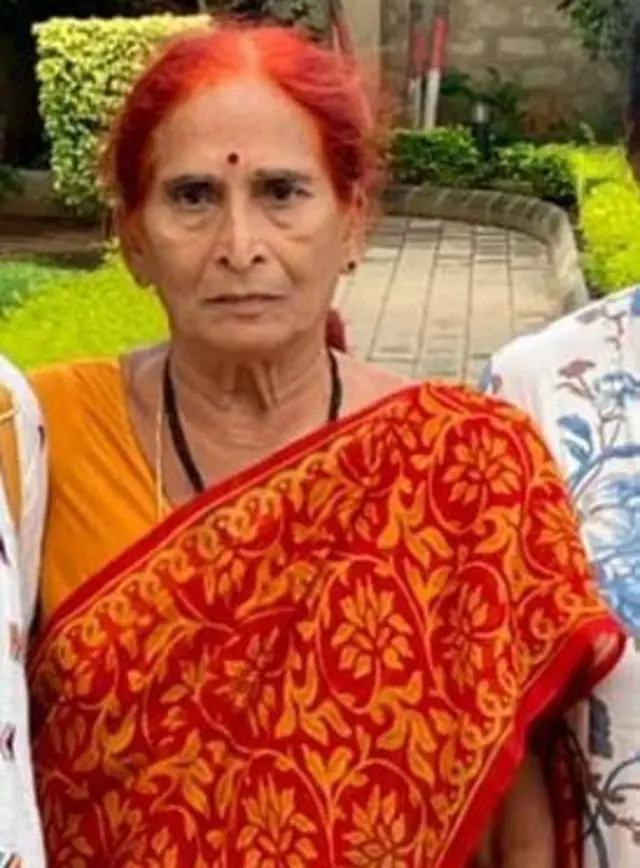 వృద్ధురాలు వరలక్ష్మీ 