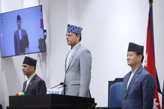 प्रतिनिधिसभा बैठक सुरु गर्नुअघि सभामुख डोलप्रसाद अर्याल
