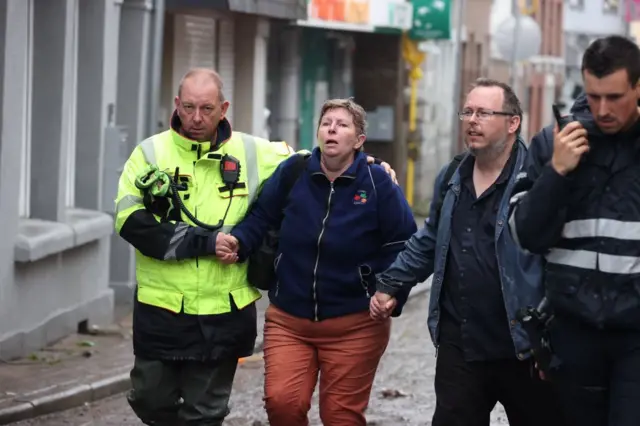 जर्मनी और बेल्जियम में बाढ़ से तबाही