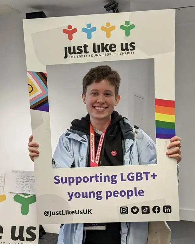 Vijana wamewezesha mazungumzo kuhusu utata wa utambulisho wa kijinsia katika vizazi vyote