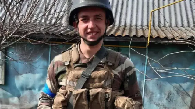 Виталий 15 ёшидан аскар бўлишни ва ватанини ҳимоя қилишни истаган.