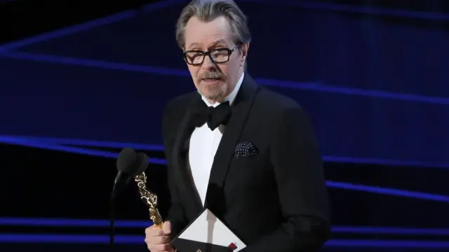 гэри олдман