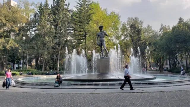 Plaza de Rio de Janeiro, en la colonia Roma de Ciudad de México hoy en día.