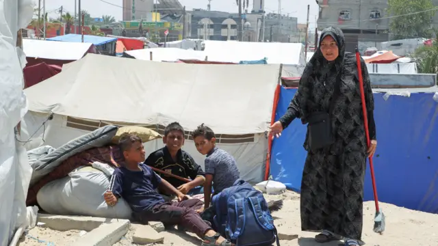 نازحون في رفح