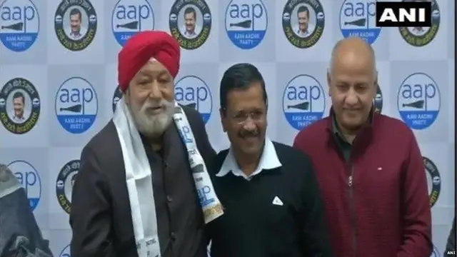 दिल्ली के मुख्यमंत्री और उप मुख्यमंत्री के साथ हरशरण सिंह बल्ली