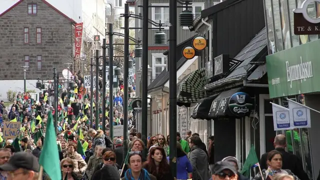 Trabalhadores na Islândia