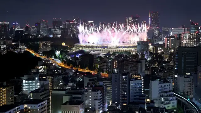 టోక్యో ఒలింపిక్స్‌ ముగింపు వేడుకలు ఇలా..