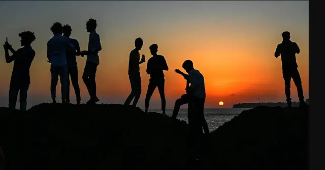 అబ్బాయిలు