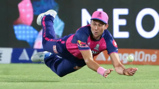 ट्रेंट बोल्ट