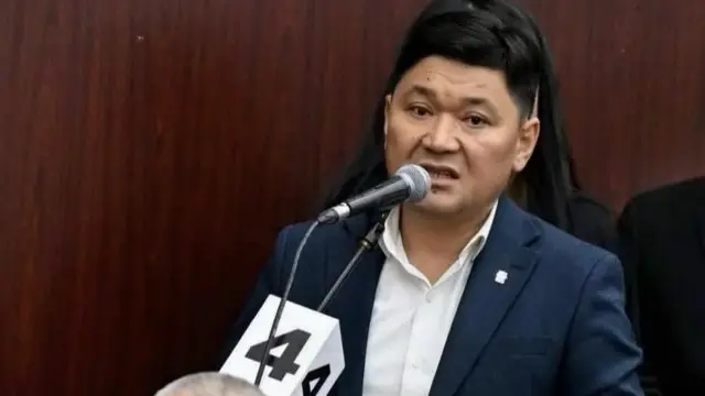 Жаныбек Асанбеков. 