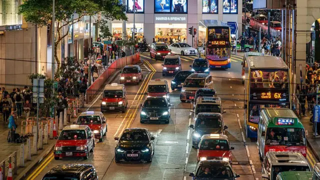 香港傍晚时份中环的路面拥塞。