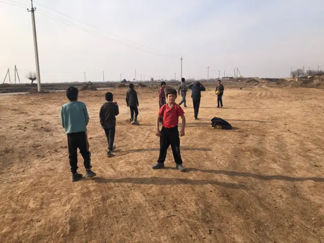 Lo‘lilar qishlog‘i