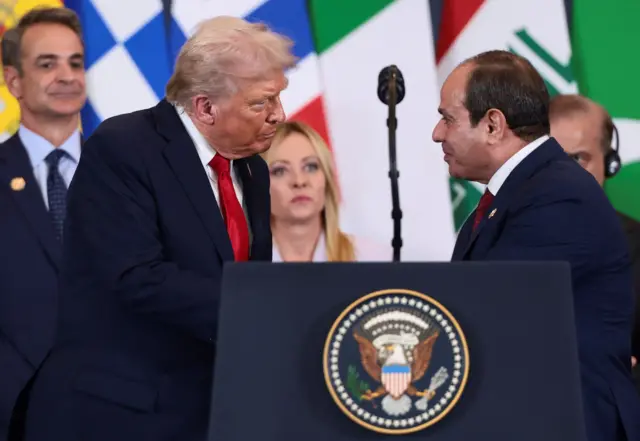 الرئيس المصري عبد الفتاح السيسي والأمريكي دونالد ترامب