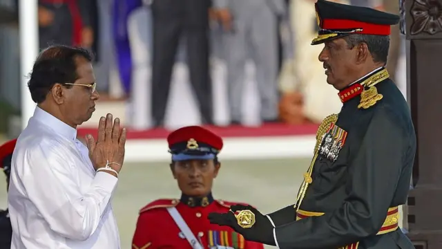 ජනාධිපති මෛත්රීපාල සිරිසේන සහ ෆීල්ඩ් මාර්ෂල් සරත් ෆොන්සේකා