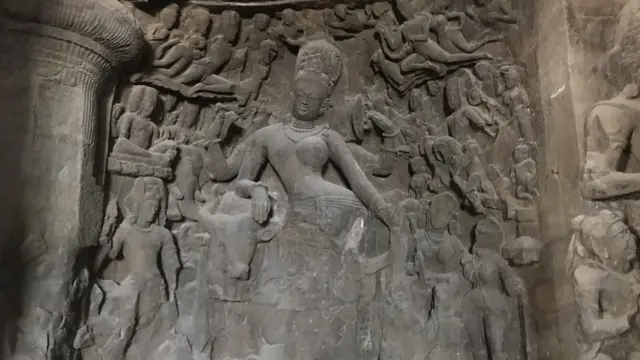 ایلِیفینٹا غار