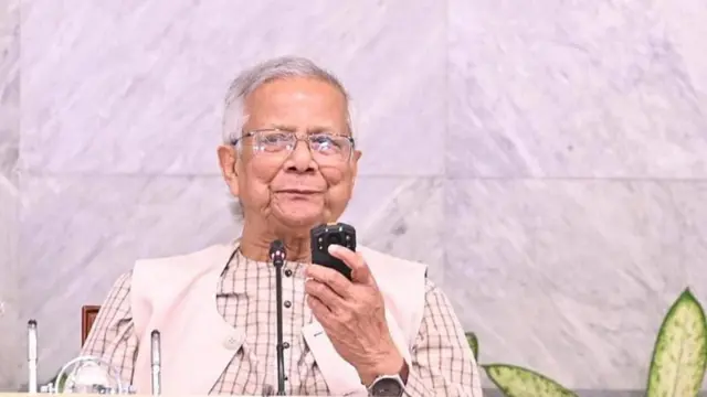 অন্তর্বর্তী সরকারের প্রধান উপদেষ্টা অধ্যাপক মুহাম্মদ ইউনূস