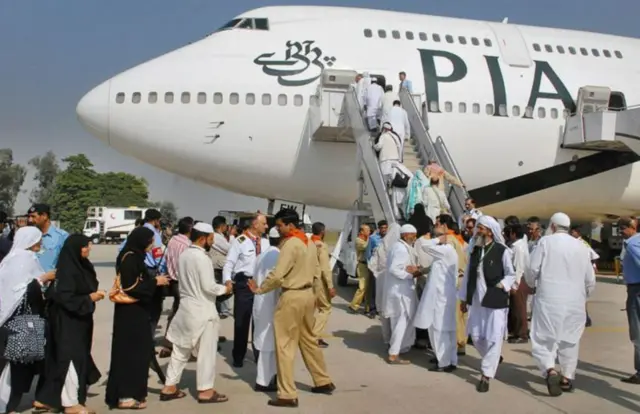 मुलतान विमानतळ