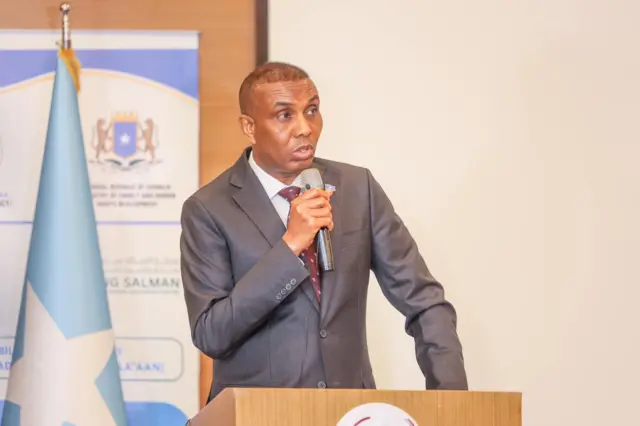 Ra’iisulwasaaraha ayaa ku baaqay in dalkan uu baahanyahy dowladnimo ku dhisan nabad iyo walaaltinimo.