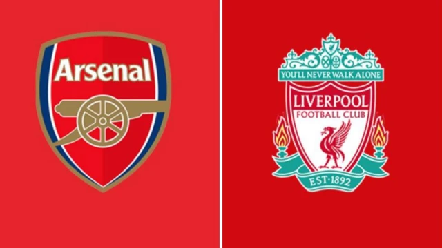 የአርሰናል እና የሊቨርፑል ማሊያ 