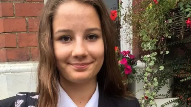 التلميذة مولي راسل