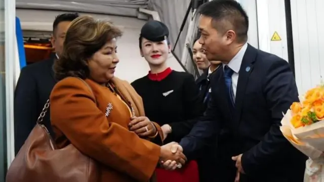 परराष्ट्रमन्त्री आरजू राणा