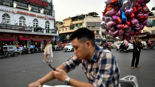 ထရမ့်-ကင်