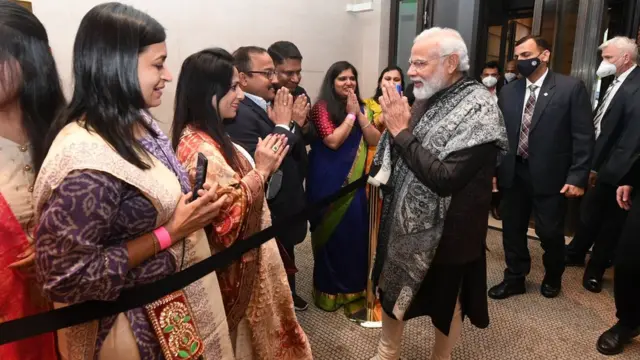 प्रधानमंत्री नरेंद्र मोदी जर्मनी दौरे पर