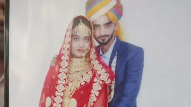 ढाई साल पहले आयशा की शादी जालौर के आरिफ़ ख़ान के साथ हुई