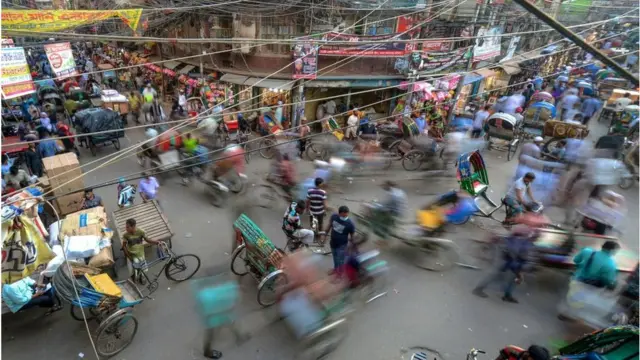 ঢাকার রাস্তা