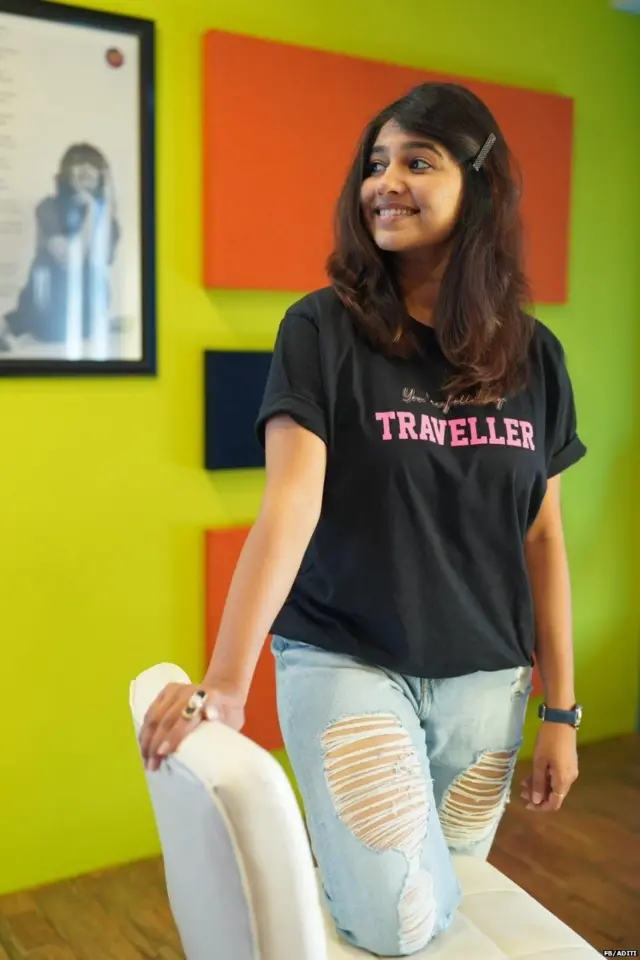 ਅਦਿਤੀ ਰਾਵਲ ਨੇ ਸੋਸ਼ਲ ਮੀਡੀਆ ਉੱਤੇ ਲਿਖਿਆ ਕਿ ਫਟੀ ਜੀਂਸ ਨਹੀਂ ਫਟੀ ਮਾਨਸਿਕਤਾ ਦੀ ਸਿਲਾਈ ਦੀ ਲੋੜ ਹੈ