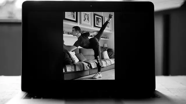 Zoom video chats in Sri Lanka